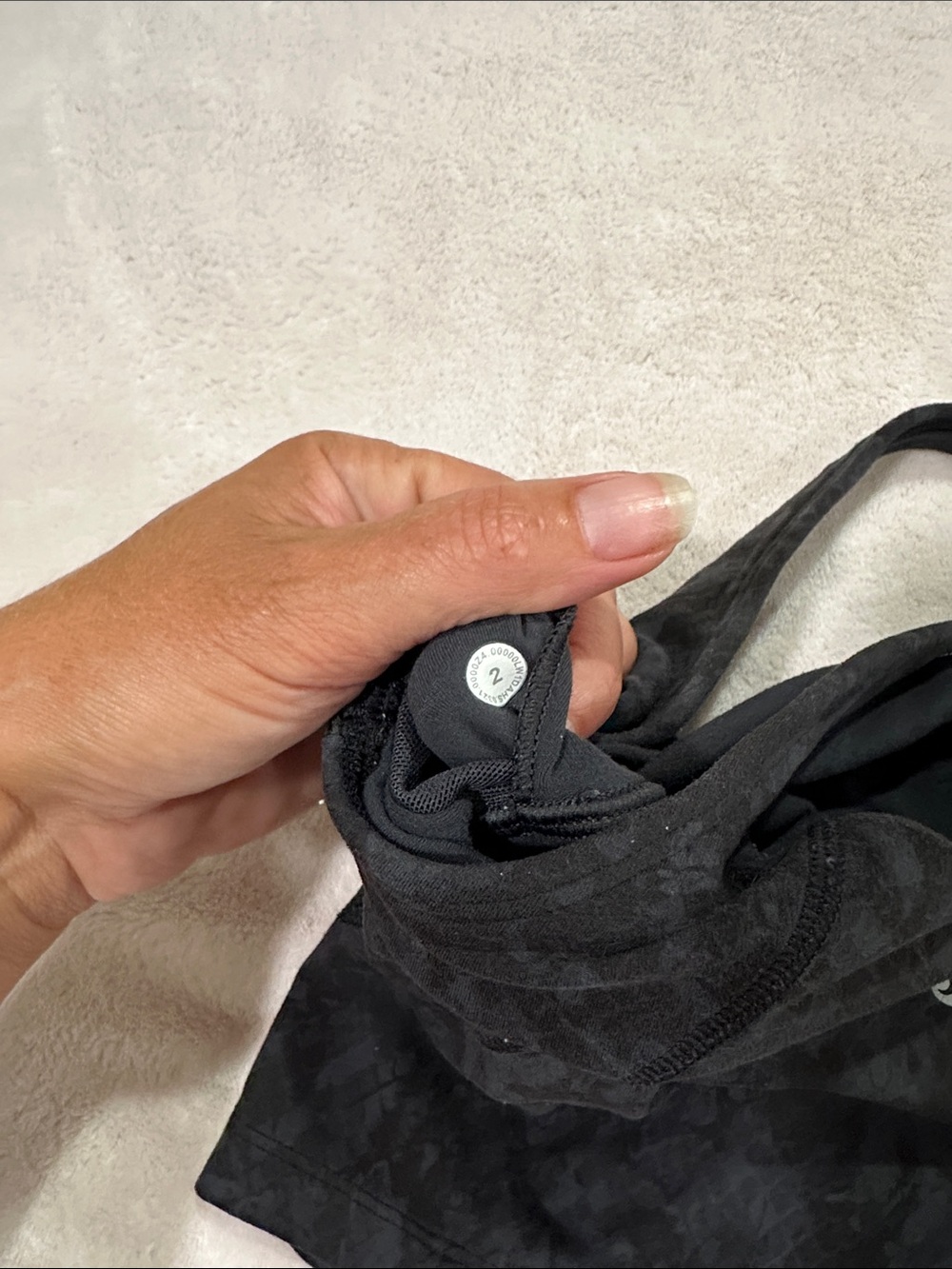 Lululemon - Bundle of 3 -Seamless Cropped Tank Tops - size 2 ( read below ๐๐ป) - Picture 11 of 14